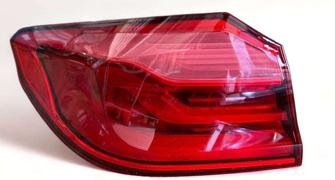 STOP LAMBASI DIŞ SAG G30-F90 2017>>
