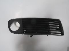 AUDI A6- 98/01; SİS KAPAĞI SAĞ SİYAH (SİS DELİKLİ) (TW)