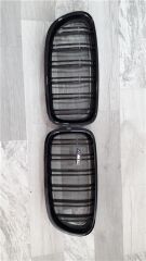 ÖN PANJUR BÖBREK SET PARLAK SİYAH M5  BMW F10/F11/F18