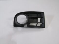 VOLKSWAGEN GOLF- 5- 04/09; SİS LAMBA KAPAĞI SAĞ SİYAH (SİS DELİKLİ) (BOYANIR TİP) (TYG)