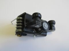 RENAULT KANGOO- 98/03; SÜRGÜLÜ KAPI ORTA RAY BAĞLANTISI UCU SAĞ