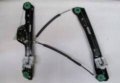 BMW 1 SERI- E87- 04/11; ÖN CAM KRİKOSU SAĞ ELEKTRİKLİ/MOTORSUZ (TW)