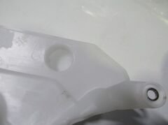 AUDI A6- 09/11; ÖN CAM SU BİDONU/DEPOSU (TW)