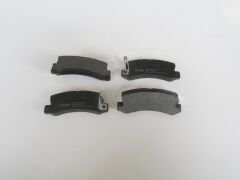 TOYOTA AVENSIS- 98/00; ARKA FREN BALATASI 2,0 (DİSK) (107,6X43,2X15) (DAIWA)