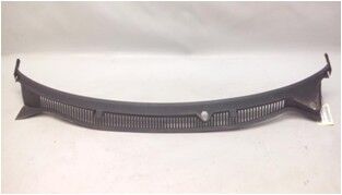 CAM ÖNÜ DEFLEKTÖRÜ POLO 02-10