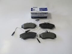 CITROEN BERLINGO- 04/08; ÖN FREN BALATASI (4 KABLOLU)(DİSK) (129,7X56X18,5) (BRAMAX)