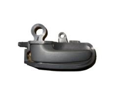 TOYOTA YARIS- 00/06; ÖN KAPI İÇ AÇMA KOLU SOL SİYAH (HUSHAN)