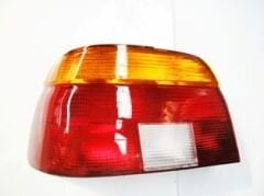 BMW 5 SERI- E39- 96/00; STOP LAMBASI SOL KIRMIZI/SARI (DUYSUZ) (FAMELLA)