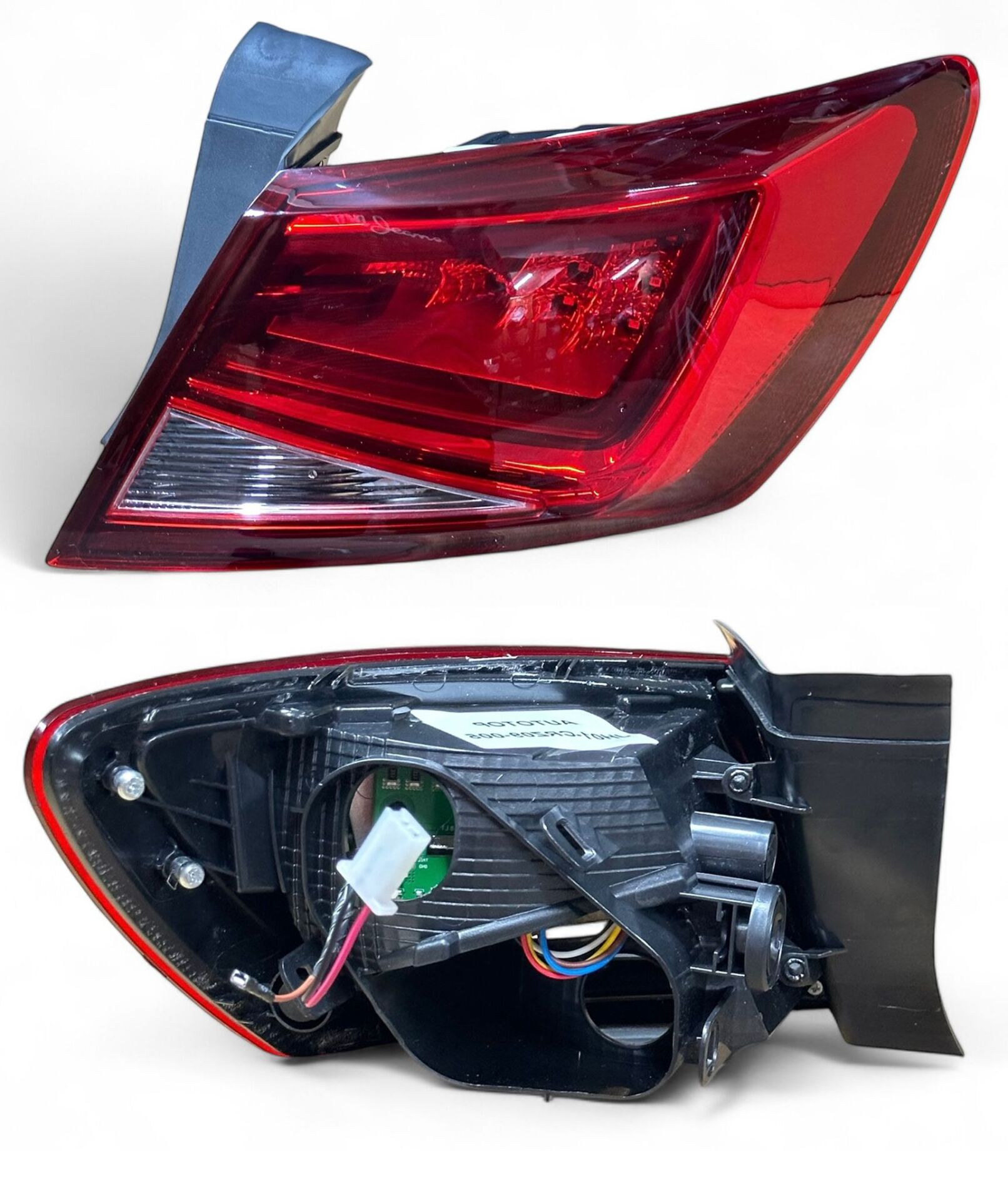 STOP LAMBASI LEDLİ DIŞ SAG SEAT LEON 2013-20217