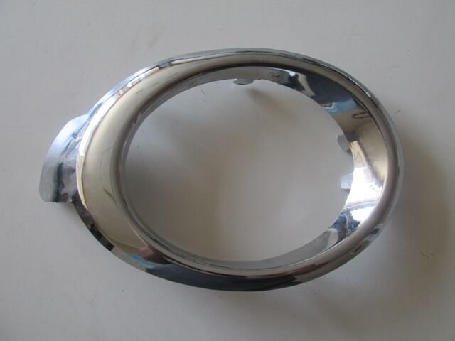 CITROEN BERLINGO- 08/18; SİS LAMBA ÇERÇEVESİ SAĞ NİKELAJLI