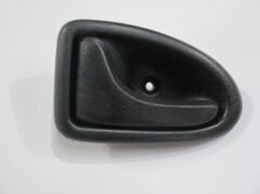 RENAULT CLIO- 2- SD- 98/01; ÖN KAPI İÇ AÇMA KOLU SOL (PÜTÜRLÜ SİYAH)