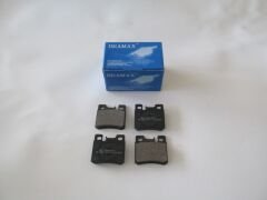 MERCEDES 190- W201- 83/93; ARKA FREN BALATASI (KABLOSUZ)(DİSK) (61,8X58,1X13,5)(BRAMAX)
