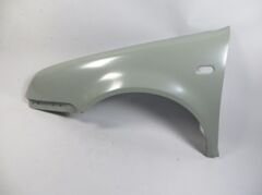 VOLKSWAGEN BORA- 99/05; ÖN ÇAMURLUK DELİKLİ SOL GRİ BOYALI (SIMYI)