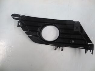 OPEL CORSA- C- 04/06; SİS LAMBA KAPAĞI SOL SİYAH (DELİKLİ)