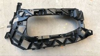 SİS FAR BRAKETİ SOL T-ROC R LİNE 2018>>