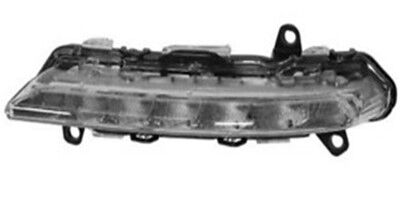 GUNDUZ FARI SOL (LED) W204 07>14 W221 05>13 C216 06>13 C218 11>17 W251 05>17