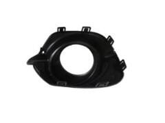 MITSUBISHI L200- PICK UP- 14/15; SİS LAMBA KAPAĞI SOL SİS DELİKLİ SİYAH (FPI)