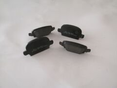 OPEL TIGRA- 03/07; ARKA FREN BALATASI 1,3/1,4/1,8cc (DİSK)(95,5X43,9X13,8)(BRAMAX)