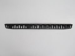 VOLKSWAGEN JETTA- 5- 06/10; ARKA TAMPON BRAKETİ ORTA SİYAH (TW)