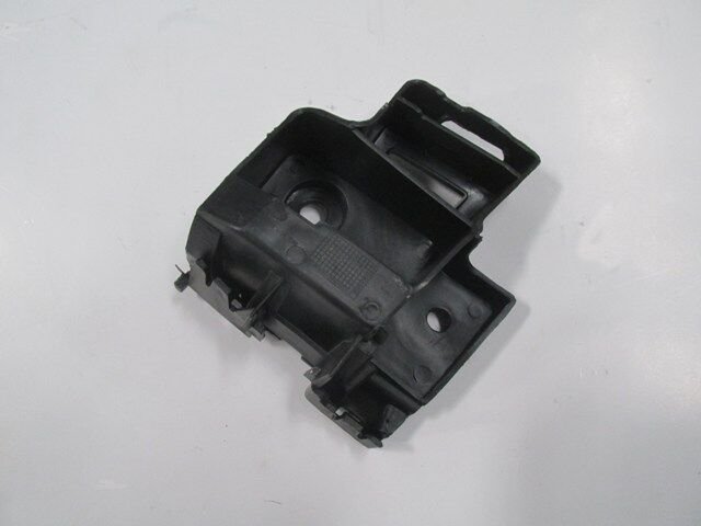 VOLKSWAGEN GOLF- 6- 09/12; ARKA TAMPON BAĞLANTI BRAKETİ SAĞ KÜÇÜK (TW)