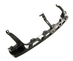 VOLKSWAGEN PASSAT- B5- 01/05; ÖN TAMPON ORTA BRAKETİ (TAKVİYE / DESTEK PLASTİĞİ)