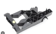 FAR ALT BRAKETİ R A6 2016>>