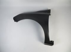 RENAULT CLIO- 4- SPORT TOURER- 13/16; ÖN ÇAMURLUK SOL SİYAH PLASTİK (EUROBUMP)