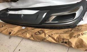 TAMPON SPOYLERİ ARKA KOMPLE SENSÖRLÜ GRİ Q7 SLİNE 2016-2020