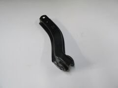 OPEL CORSA- B- 93/96; ÖN ALT TABLA SOL ROTİLSİZ/BURÇLU (SALINCAK) (SH)