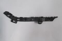 KIA CERATO- 16/18; ARKA TAMPON BAĞLANTI BRAKETİ SOL PLASTİK (FPI)