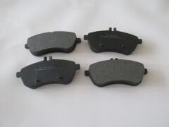 MERCEDES E CLASS- W212- 10/12; ÖN FREN BALATASI (KABLOSUZ)(DİSK) (146.2X71.5X19.5)(BRAMAX)