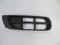 SKODA FABIA- 07/10; SİS LAMBA KAPAĞI SAĞ SİYAH (SİS DELİKSİZ) (TW-Y)