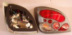 FORD FIESTA- 00/02; MODİFİYE STOP LAMBASI SAĞ/SOL SET 2 PARÇA GRİ/KIRMIZI/BEYAZ (TYC)