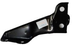 TOYOTA HILUX- PICK UP LN145- 98/01; ÖN TAMPON İÇ BAĞLANTI BRAKETİ SOL (TYG)