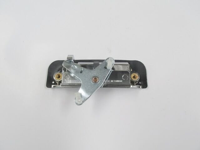 TOYOTA HILUX- PICK UP VIGO- 05/11; BAGAJ KAPAĞI KOLU NİKELAJLI (TYG)