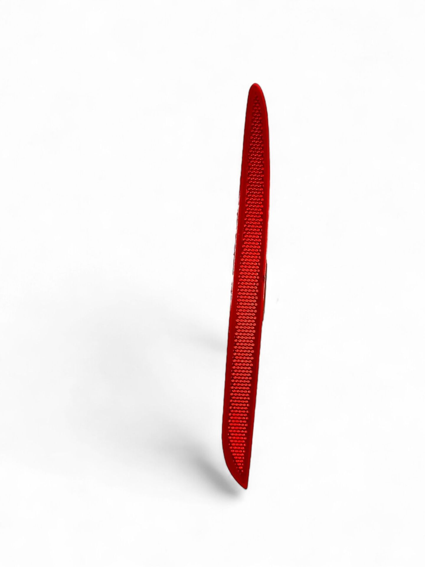 REFLEKTÖR ARKA TAMPON SOL W118-W172-W177-W205-W217-W247-W257