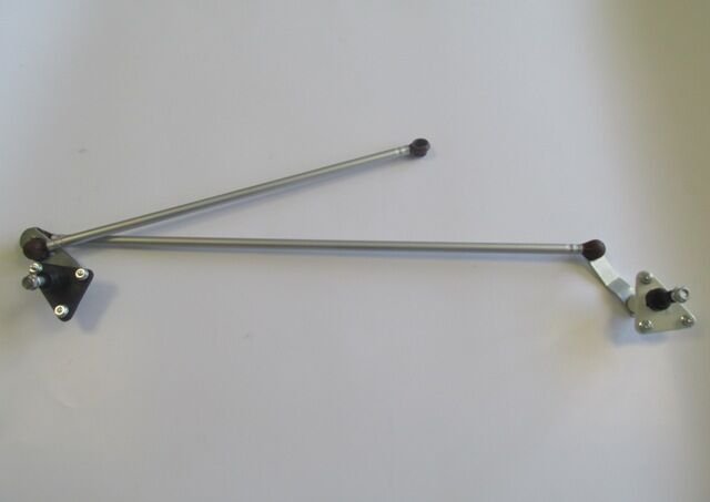 NISSAN SKYSTAR- PICK UP- D22- 97/02; SİLGİ MANEVRA KOLU