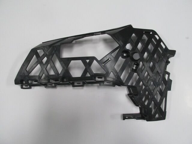 VOLKSWAGEN PASSAT- B8- 19/22; ÖN TAMPON BAĞLANTI BRAKETİ SOL PLASTİK (TW)