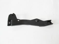 AUDI A4- 05/08; ÖN TAMPON BRAKETİ SAĞ KÜÇÜK (YAN KULAĞA TAKILAN) (PLASTİK) (BFN)