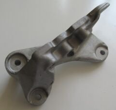 OPEL ASTRA- J- SD/HB- 10/20; MOTOR KULAK BRAKETİ SAĞ (ALÜMİNYUM BAĞLANTI)