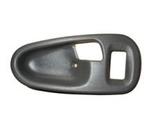 MITSUBISHI L200- PICK UP- 99/06; ÖN KAPI İÇ AÇMA KOLU ÇERÇEVESİ SOL GRİ (HUSHAN)