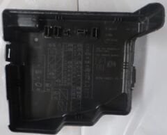 (YENİ ÜRÜN!!!)FORD FIESTA- 09/13; SİGORTA KUTUSU KAPAĞI