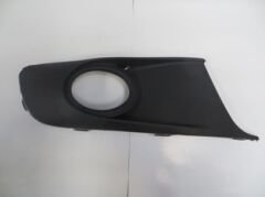 VOLKSWAGEN CADDY- 11/15; SİS LAMBA KAPAĞI SAĞ SİS DELİKLİ PÜTÜRLÜ/SİYAH (TW)