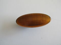 OPEL VECTRA- B- 96/99; ÇAMURLUK SİNYALİ SARI SAĞ/SOL AYNI (ADET)