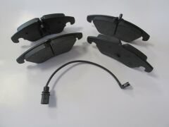 AUDI A4- 13/15; ÖN FREN BALATASI 1,8/2,0/3,0(1KABLOLU)(DİSK)(155x66.6x19.6/15;5.3x71.9x18.8)(BRAMAX)