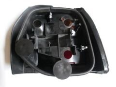 RENAULT R19- EUROPA- 92/01; STOP LAMBASI SOL (SEDAN) FÜME/KIRMIZI (DUYSUZ) (PLEKSAN)