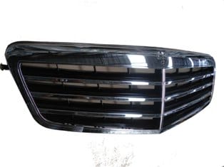 Mercedes E Class- W212 Ön Panjur Nikelajlı 7 Çıtalı (2010-2012)