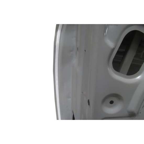 Hyundai Tucson Ön Kapı Komple Sağ Gri Boyalı (2015-2018) Hyundai Tucson Ön Kapı Komple Sağ Gri Boyalı (2015-2018)