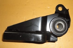 Toyota Yarıs Motor Takozu Sağ 1,5cc (2006-2011)
