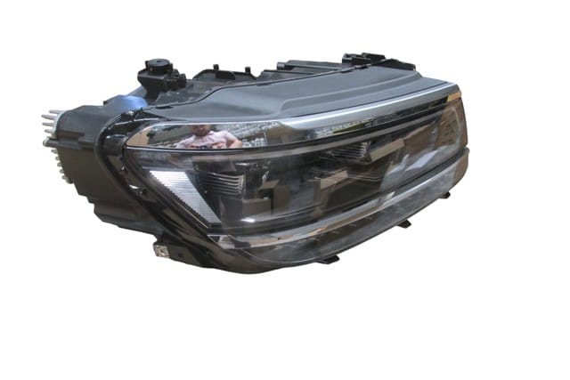 Volkswagen Tiguan Far Lambası Sağ